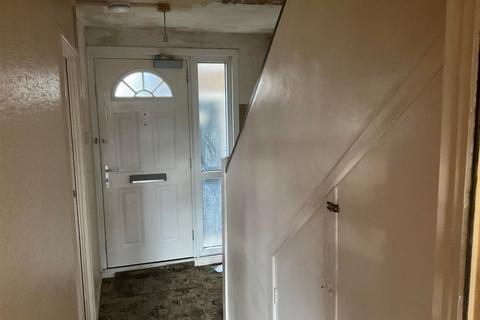 2 bedroom ground floor maisonette for sale, Victor Approach, Hornchurch, Essex