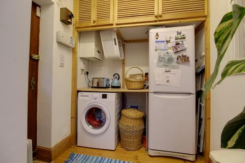190 Botley Road, Burridge, Southampton, SO31 1BL