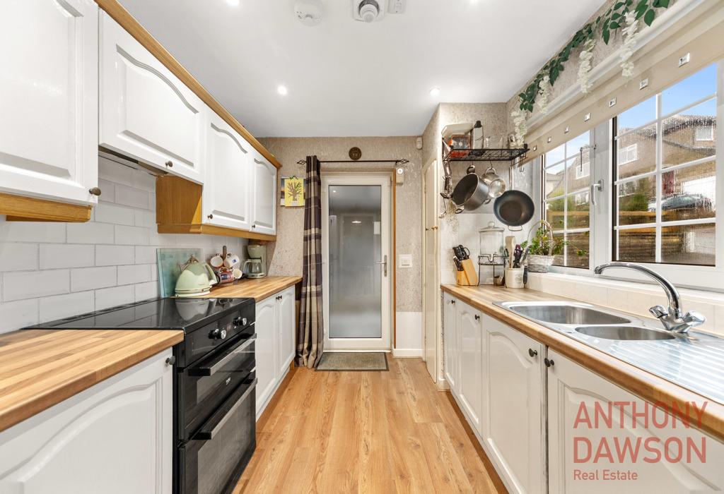 Darnbrook Road, Barnoldswick, Lancashire 2 bed detached bungalow for