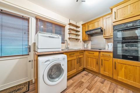 1 bedroom retirement property for sale - Sycamore Close, London SE9