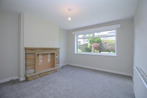 3 bedroom end of terrace house for sale, Staveley Court, Bingley, West Yorkshire, BD16