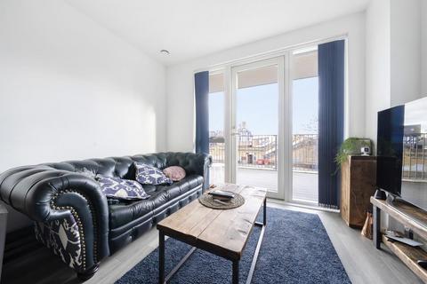 2 bedroom flat for sale, Adenmore Road, Catford