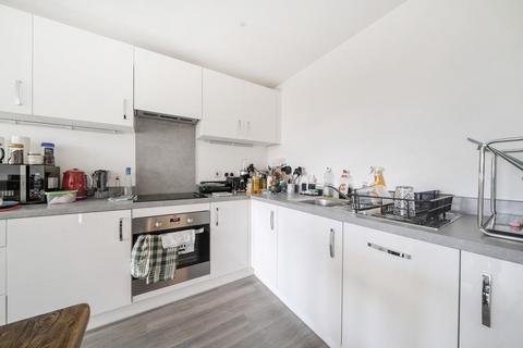 2 bedroom flat for sale, Adenmore Road, Catford