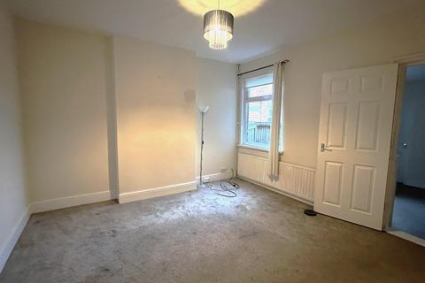 3 bedroom terraced house to rent, Kings Road, Hitchin, SG5