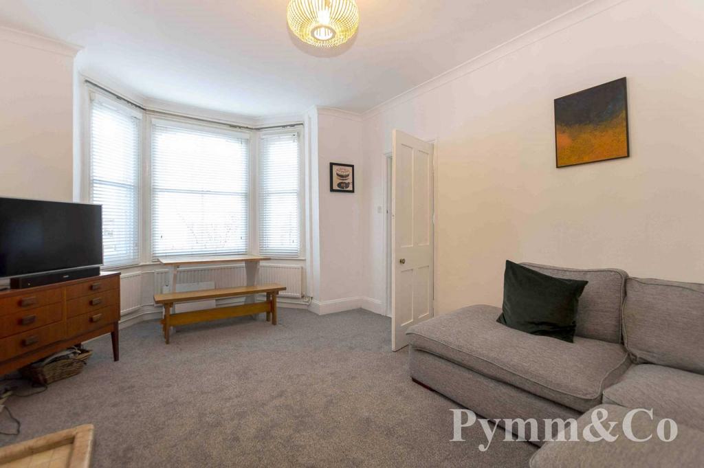 Aylsham Road, Norwich NR3 3 bed terraced house for sale £290,000