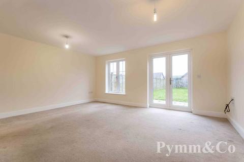4 bedroom detached house for sale, Bayfield Way, Swaffham PE37