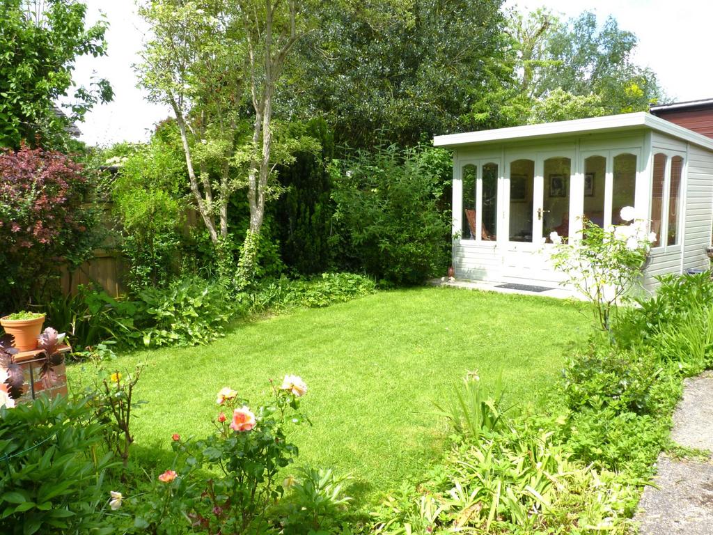 Village Road, Bromham 2 bed terraced house for sale £270,000
