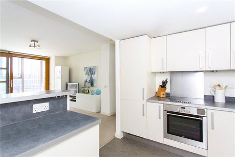 1 bedroom apartment for sale, Lombard Road, London