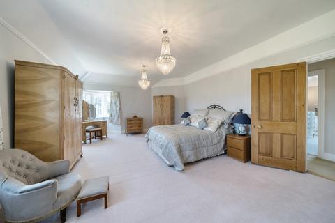 6 bedroom detached house for sale, Wood Lane, Iver Heath, Buckinghamshire