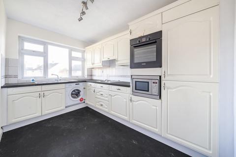 5 Bronsdon Way, Denham, Uxbridge, UB9 5AA