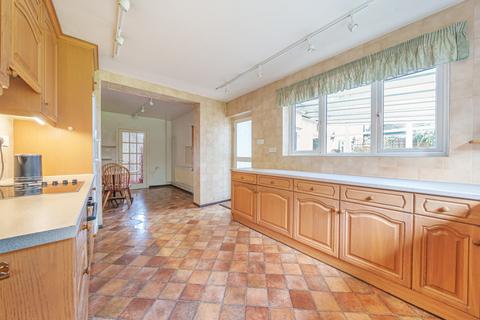 59 Fulmer Drive, Gerrards Cross, SL9 7HG