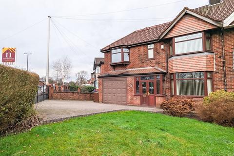 4 bedroom semi-detached house to rent, Lightbowne Road, Manchester, M40