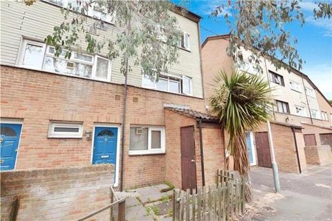 43 Ashdown Road, Uxbridge, UB10 0ER