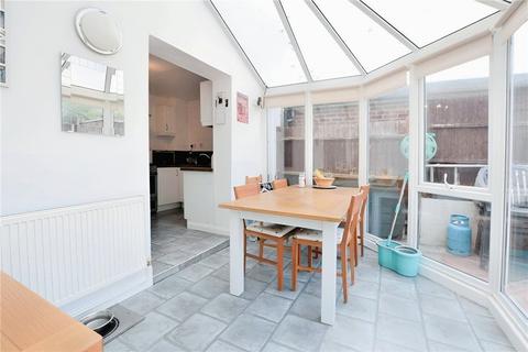 4 bedroom semi-detached house for sale - Harefield, Uxbridge UB9