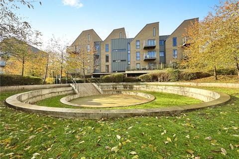 2 bedroom apartment for sale, Trout Road, Yiewsley, West Drayton
