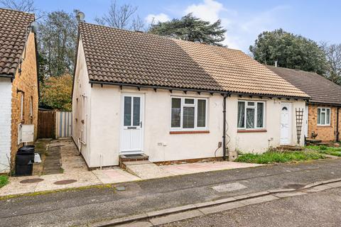 undefined, Athol Way, Hillingdon