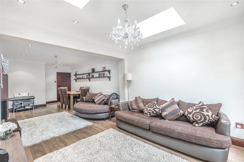 61c Heath Road, Uxbridge, UB10 0SN
