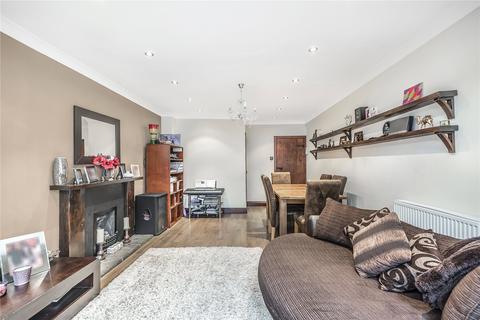 61c Heath Road, Uxbridge, UB10 0SN