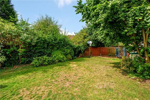 2 Stirling Close, Uxbridge, UB8 2BA