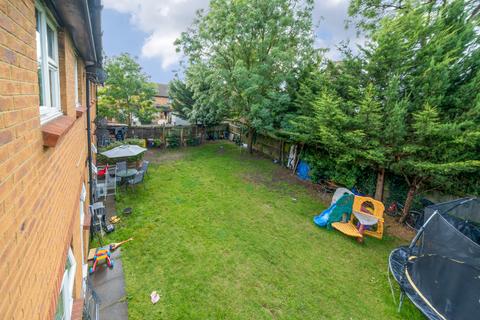 14 Abbey Close, Hayes, UB3 3PJ