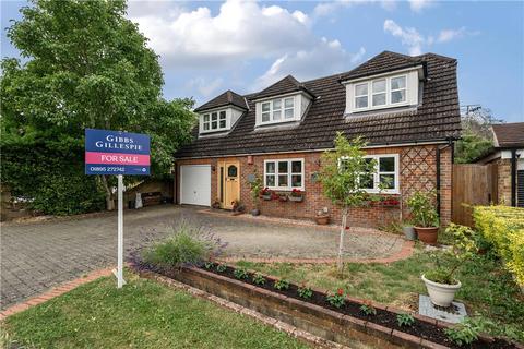 6 bedroom detached house for sale, Willow Crescent West, Uxbridge, Denham