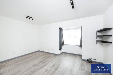 Studio for sale, Clarkes Drive, Hillingdon, Uxbridge