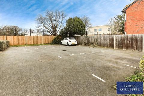 55 Clarkes Drive, Uxbridge, UB8 3UJ