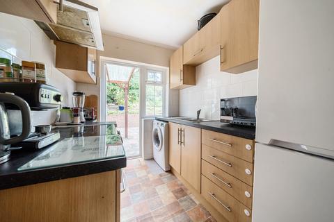 3 bedroom semi-detached house for sale, Cotswold Close, Uxbridge