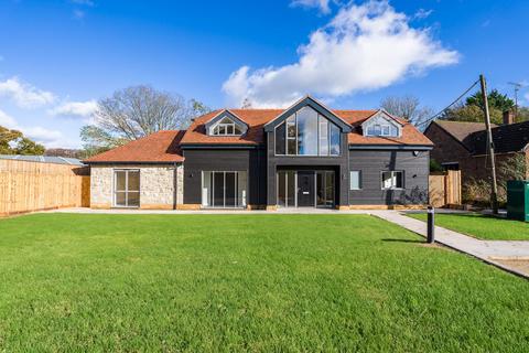 5 bedroom detached house for sale - Hill Top Place, Westerham TN16