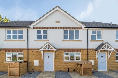 3 bedroom terraced house for sale - The Close, Beckenham BR3