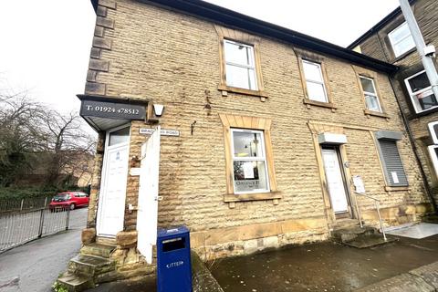 Office to rent, Bradford Road, Batley