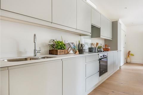 2 bedroom flat for sale - Wyvil Road, London SW8