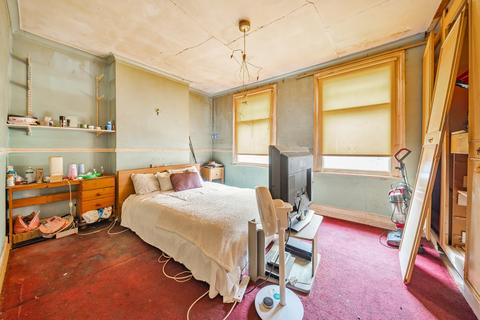 27 Goodrich Road, London, SE22 9EQ