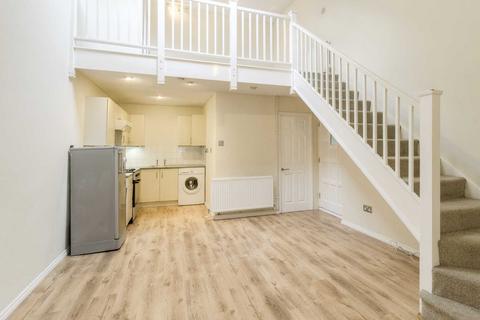 33 Donnington, Bradville, Milton Keynes, MK13 7HH