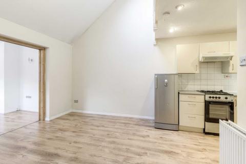 33 Donnington, Bradville, Milton Keynes, MK13 7HH