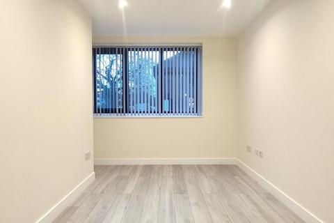 1 bedroom apartment to rent, Cheam,  Greater London,  SM3