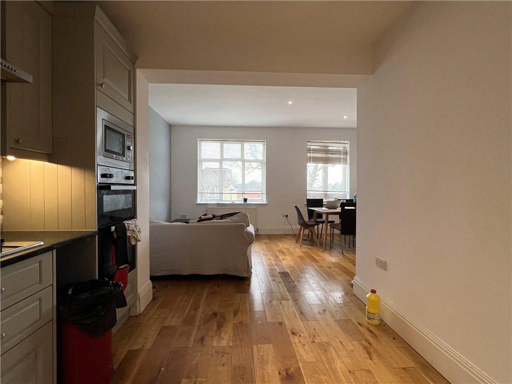 Kitchen/Reception