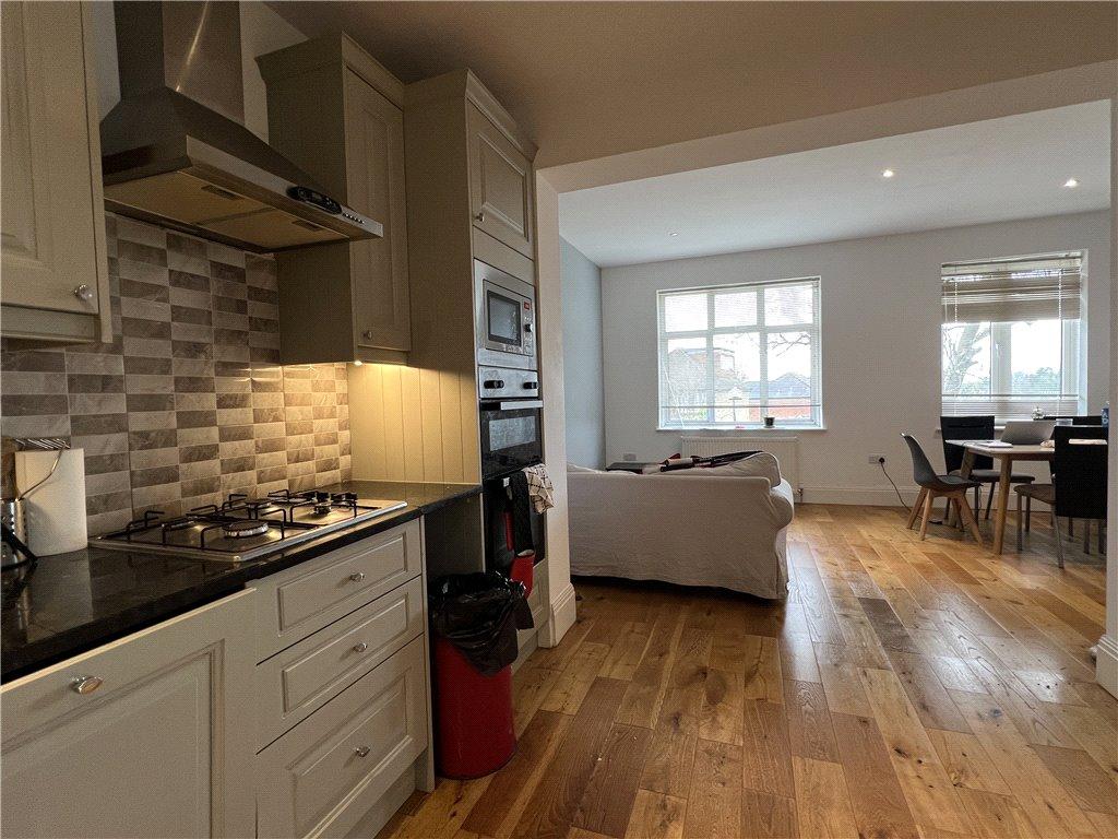 Kitchen/Reception