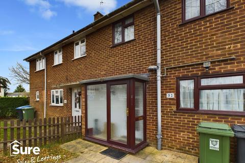 3 bedroom terraced house to rent, Adeyfield Road, Hemel Hempstead, Hertfordshire, HP2 5EA