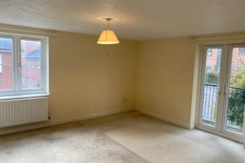 2 bedroom flat to rent, Bishops Way, Andover, SP10