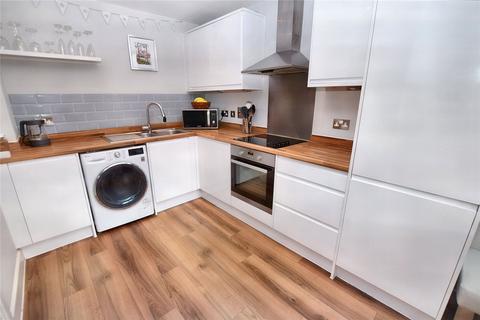 5 Barras Fold, Leeds, LS12 4ES