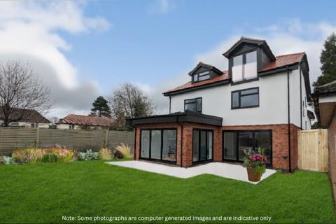 5 bedroom detached house for sale, Dalkeith Avenue, Rugby, Warwickshire CV22 7NN