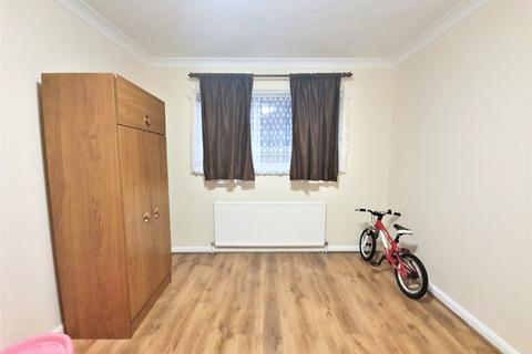 1 bedroom flat for sale, Maple Court, Stockwood Crescent, Luton
