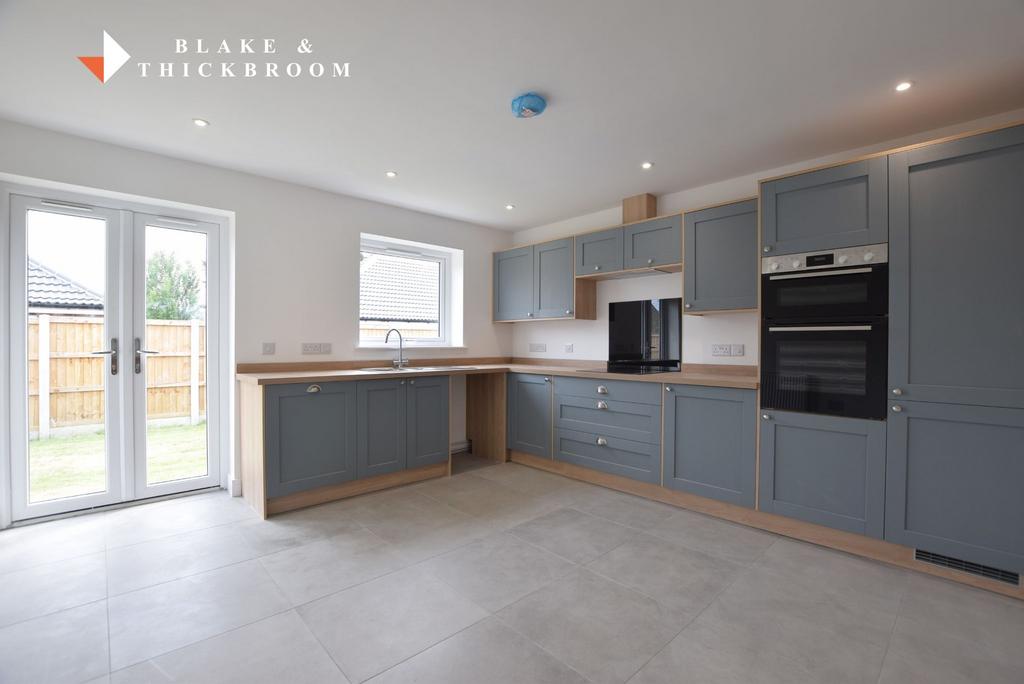 Kitchen diner