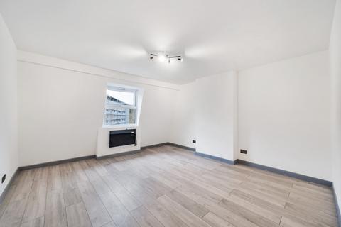 3 bedroom flat for sale - Brookhill Road, Woolwich SE18