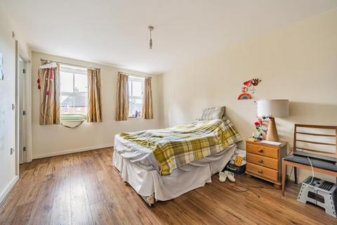 undefined, Aylesbury,  Buckinghamshire,  HP19