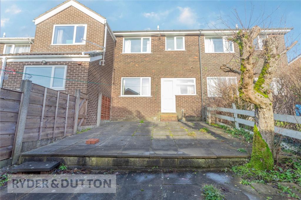 Link Road, Springhead, Saddleworth, OL4 2 bed terraced house for sale