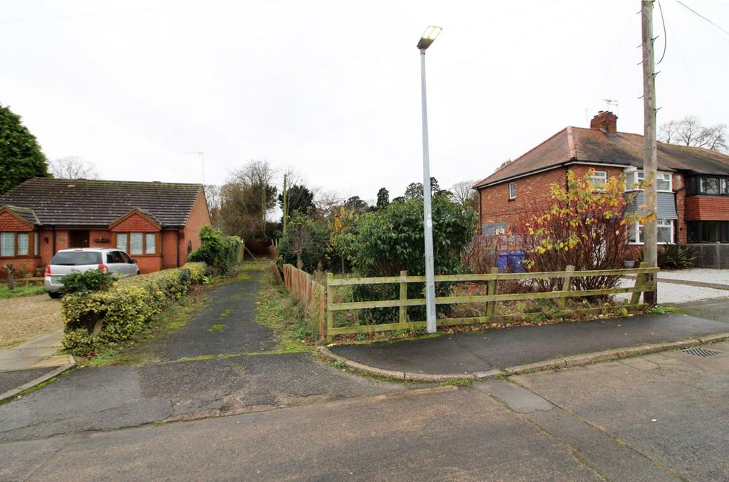 Park Avenue, Brandesburton YO25 8QR Plot for sale £100,000