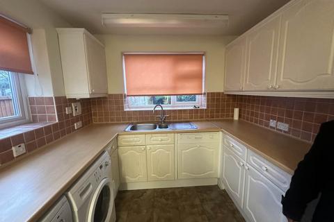 3 bedroom semi-detached house to rent, Armitage Avenue, Brighouse, Huddersfield, West Yorkshire, HD6