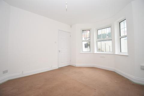 4 bedroom terraced house for sale - Kashgar Road, London SE18